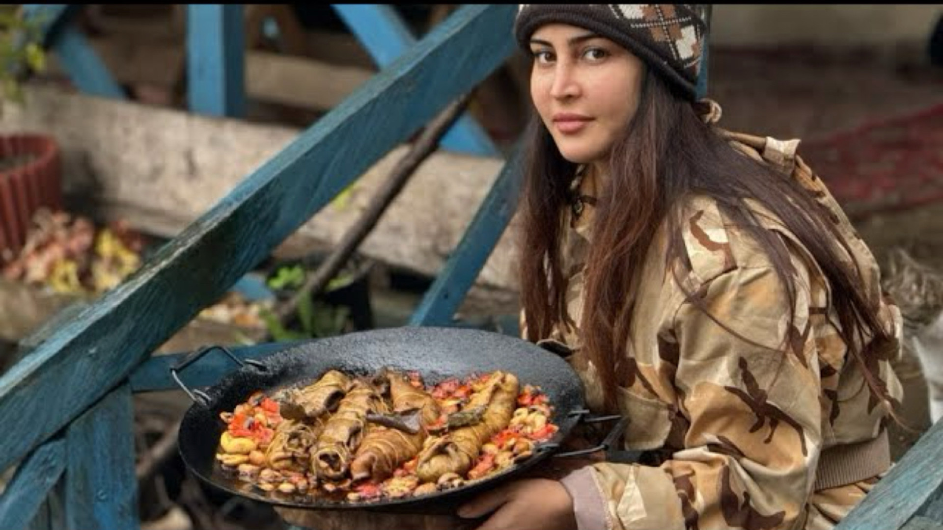 پخت استیک رول شده با شکم بره د...