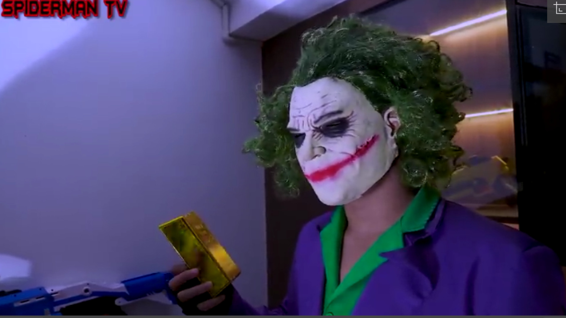 نبرد مرد عنکبوتی و اسپایدرمن چ...