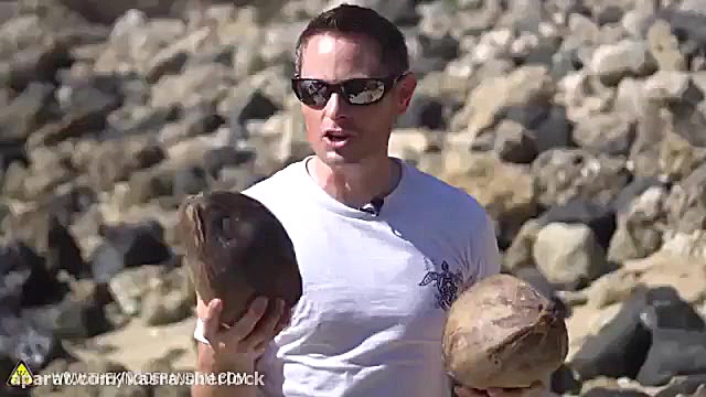 نحوه باز کردن نارگیل بدون ابزا...