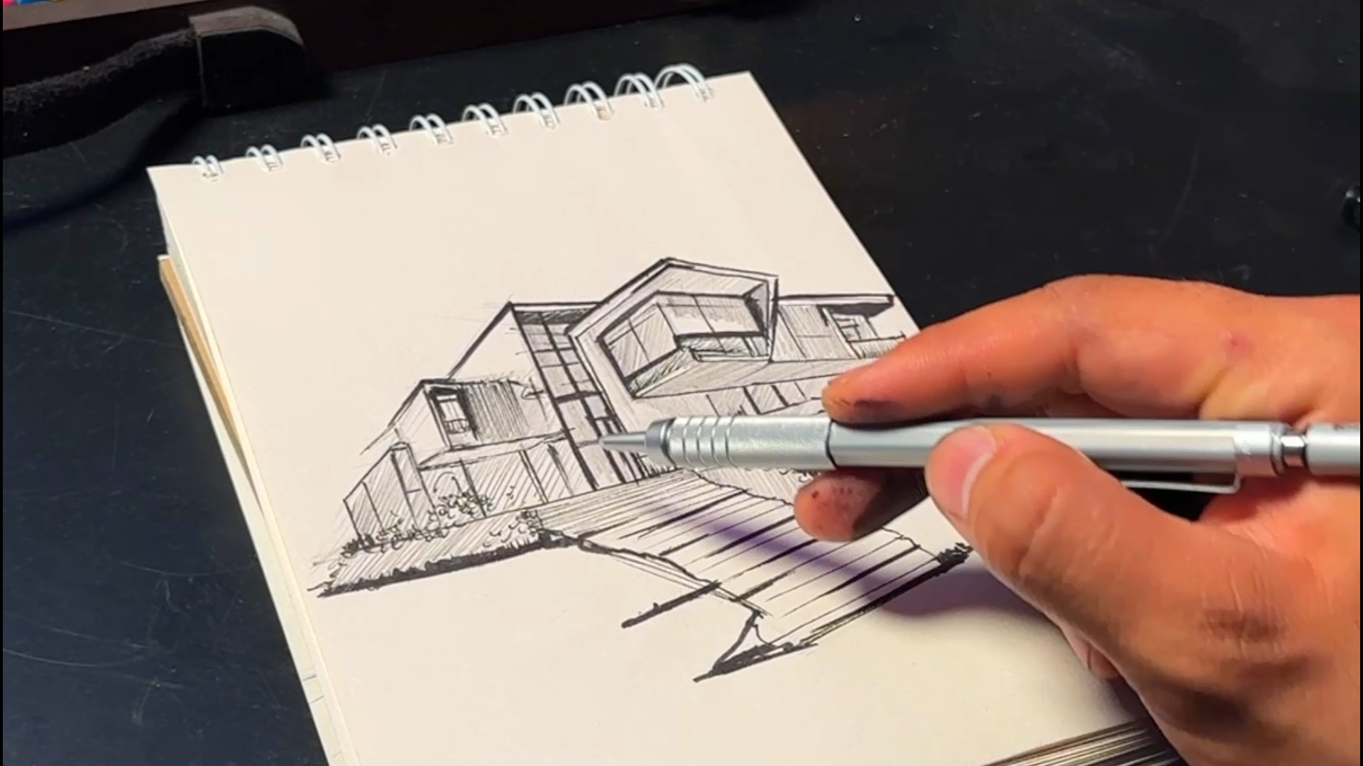 آموزش اسکیس پرسپکتیو دو نقطه ا...