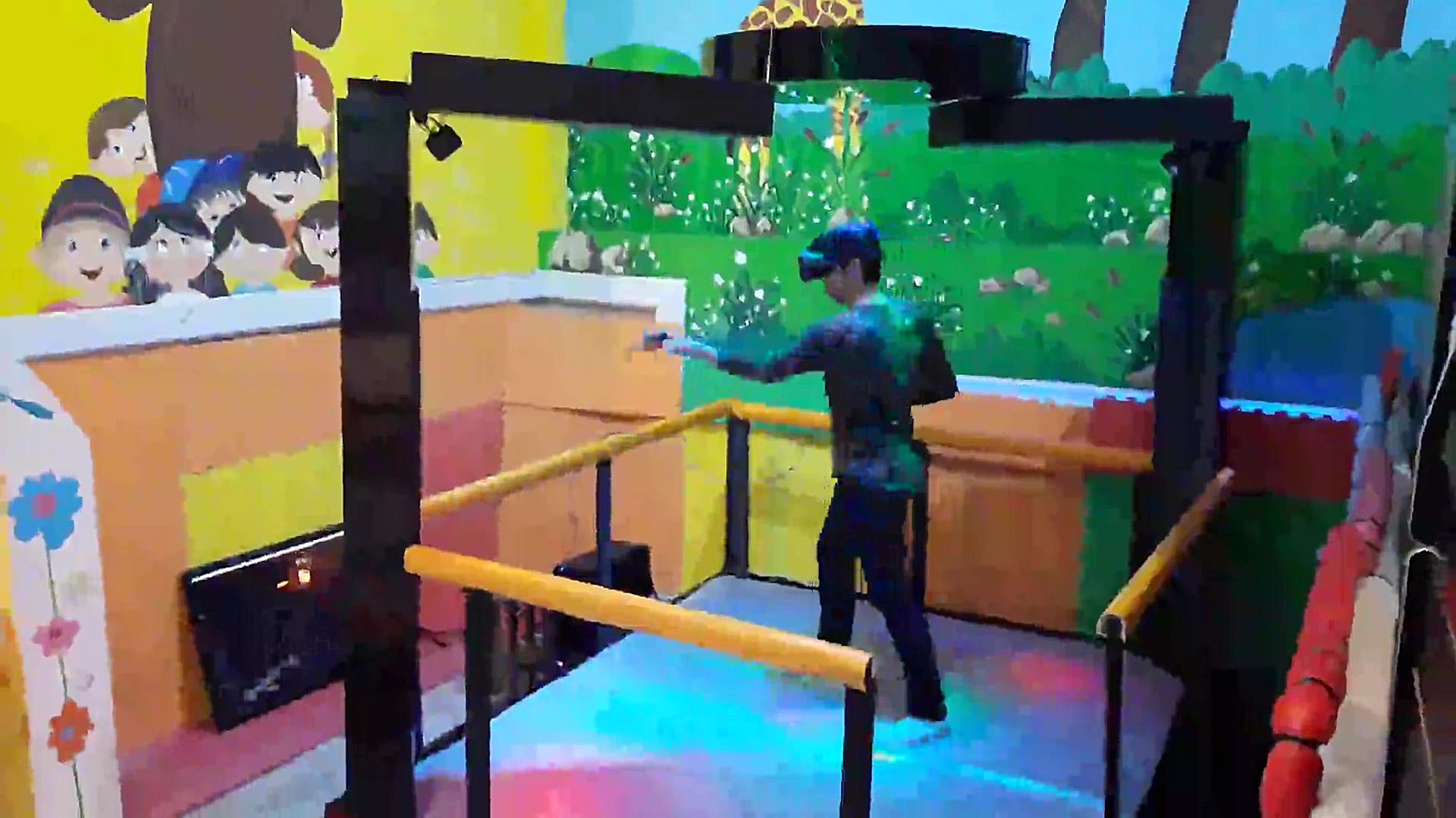 بازی های وی آر پلاس عینک واقعی...