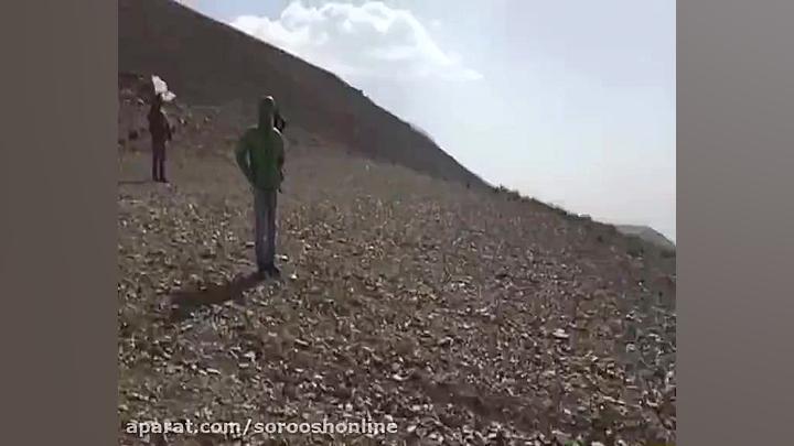 پرواز در آبسرد  سرعت باد 60 کی...