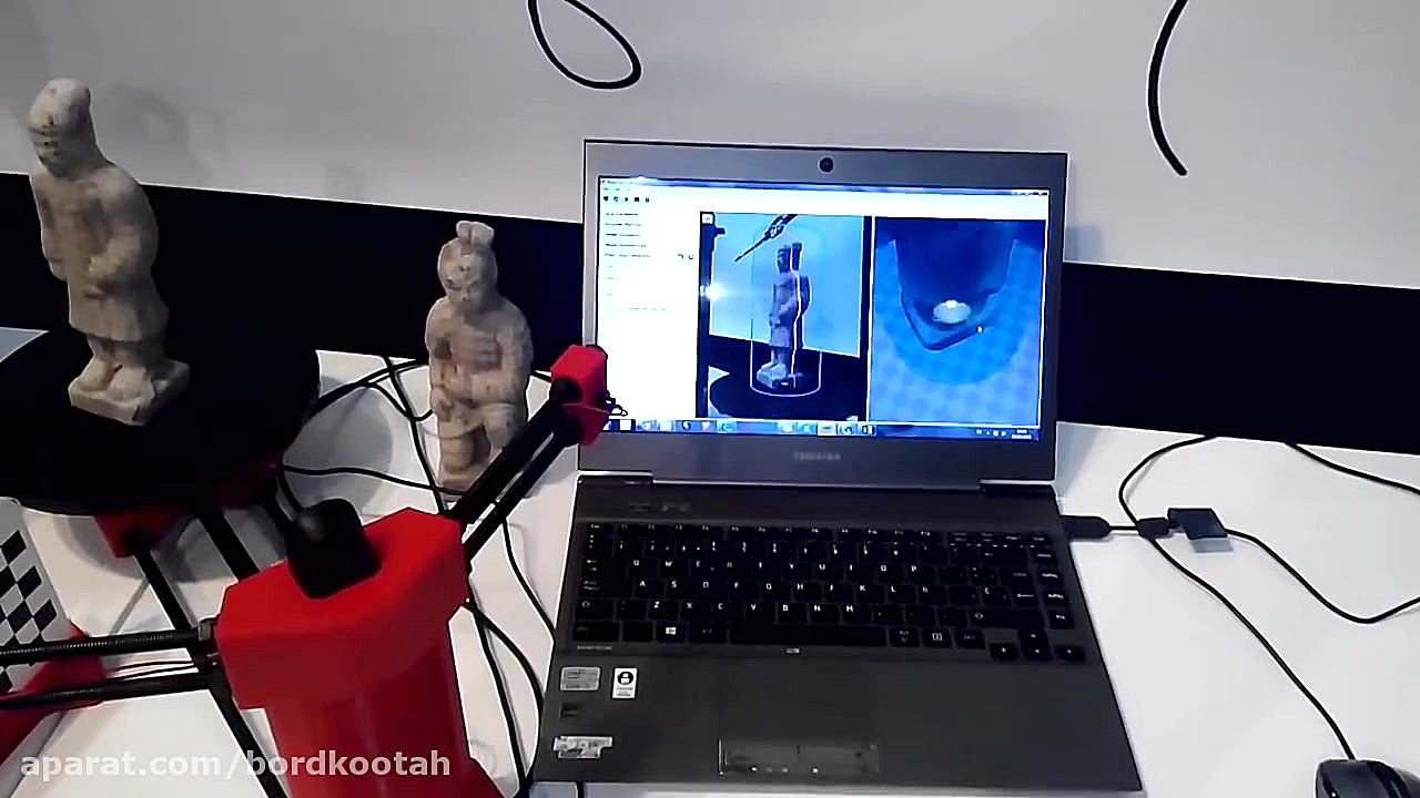 اسکنر سه بعدی رو میزی