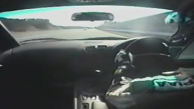 Mazda RX 7 Vs Nissan skyline