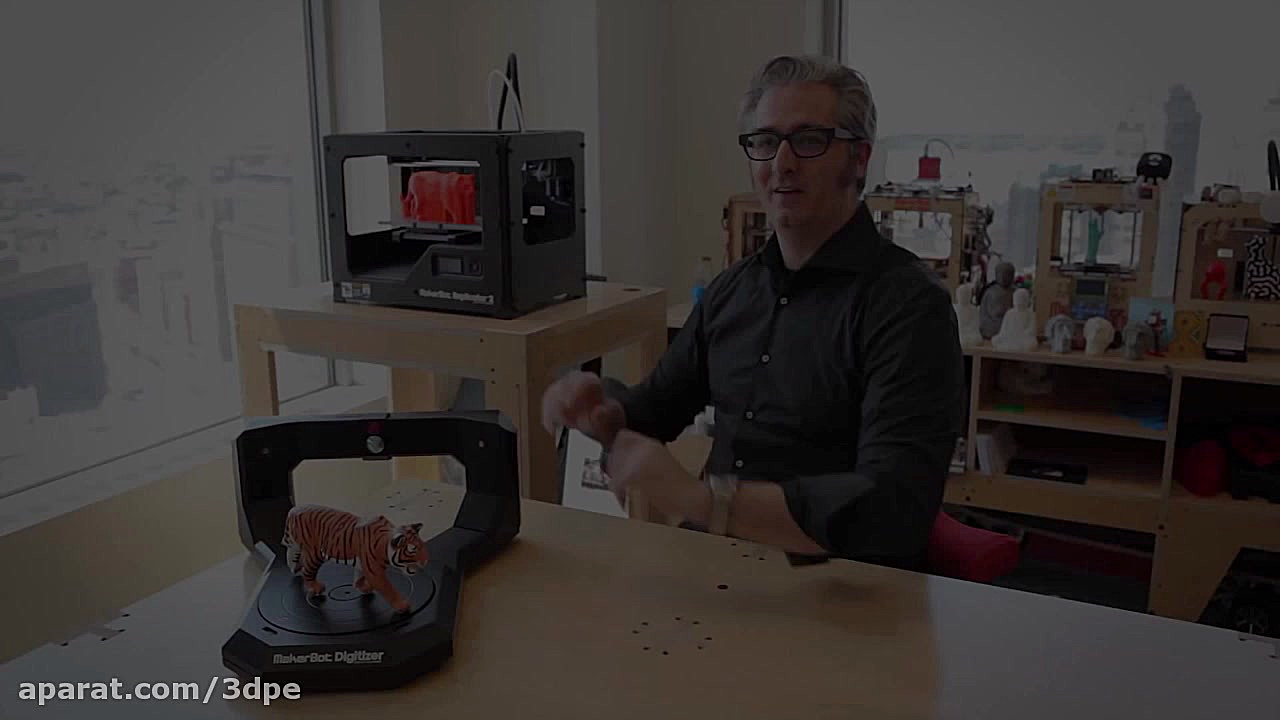 اسکنر سه بعدی میکربوت MakerBot