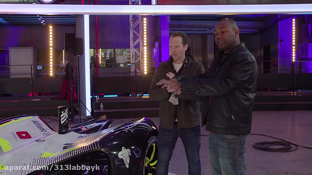 The World's First Electric Driverless 