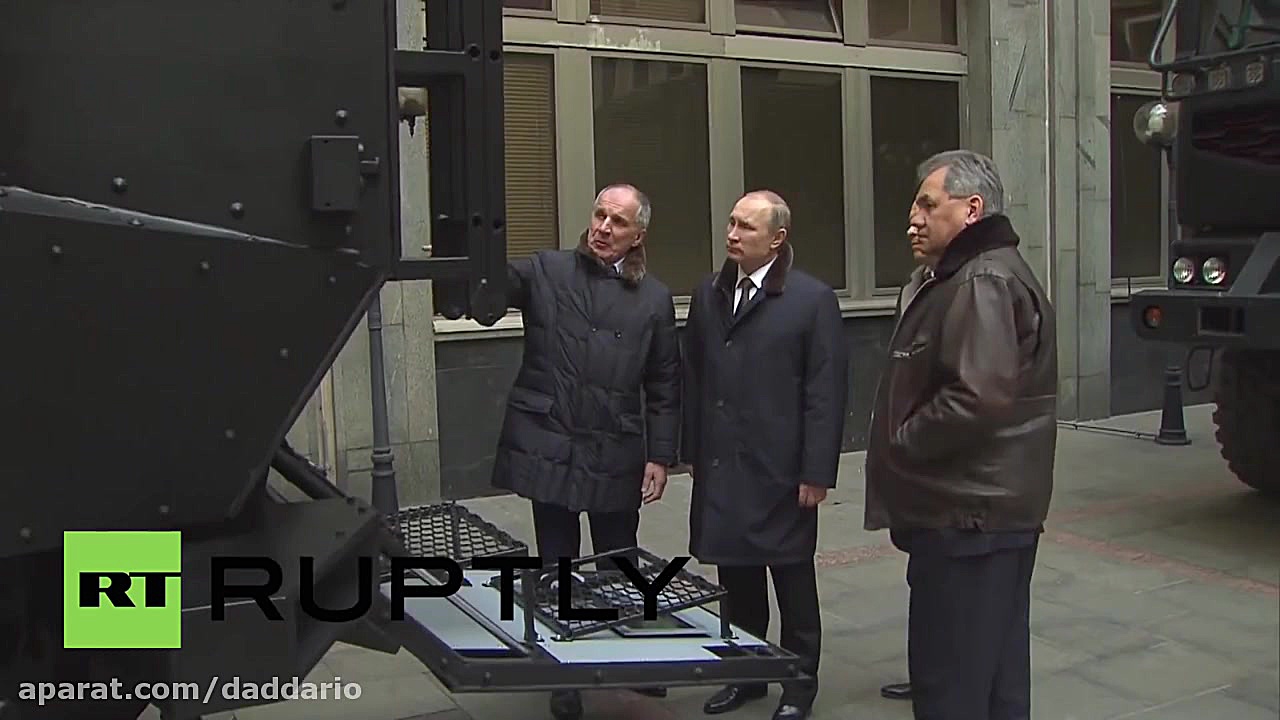 بازدید پوتین از زره پوش مجازات...