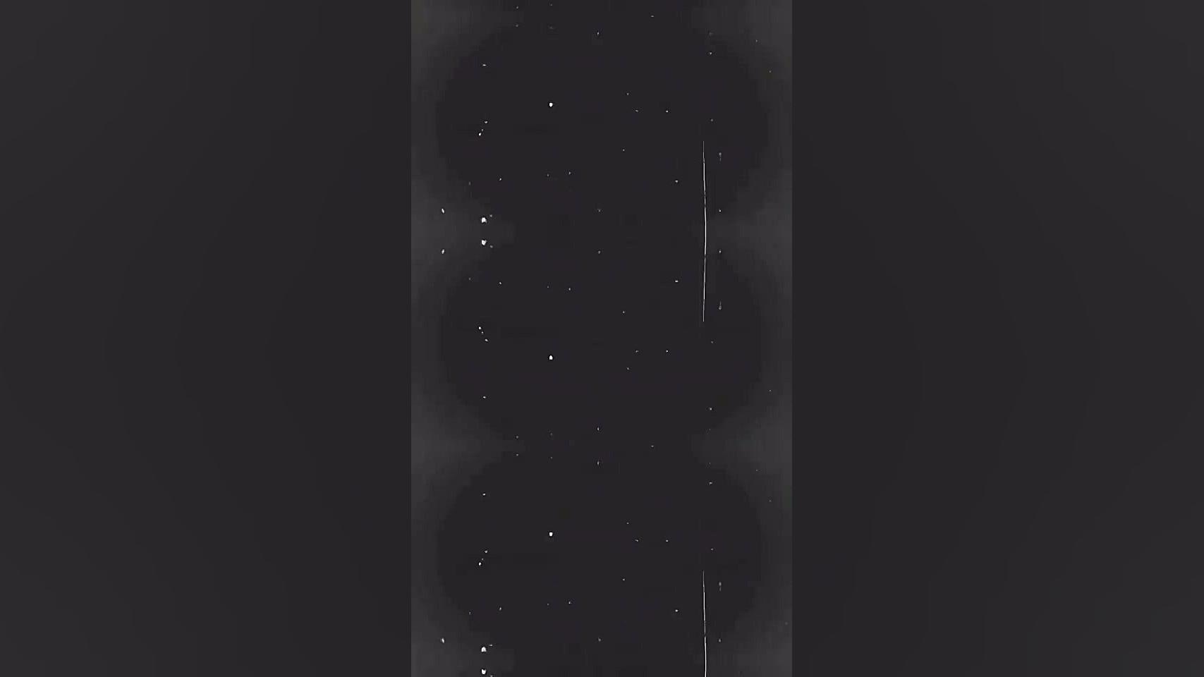افکت گرد و غبار فیلم قدیمی (Old Film Dust Overlay) | رایگان زمان25ثانیه