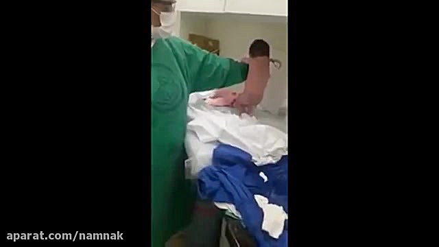 راه رفتن نوزاد در بدو تولد!!