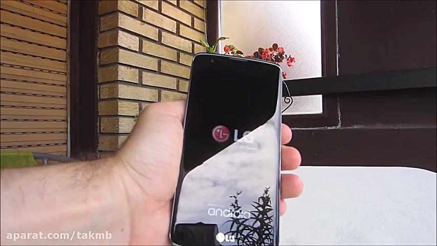 LG K8 smartphone preview