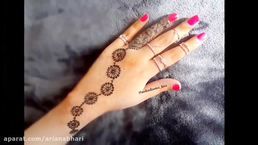 Bhai Dooj 2023: 8 Easy And Beautiful Mehndi Designs to Try on