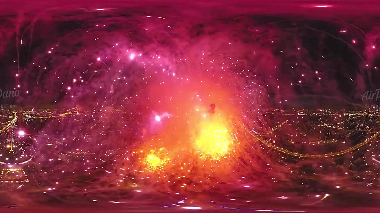 آتش بازی در روز پیروزی روسیه