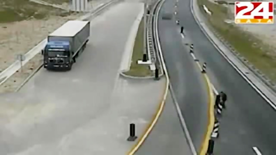 عجیب ترین صحنه های رانندگی در...