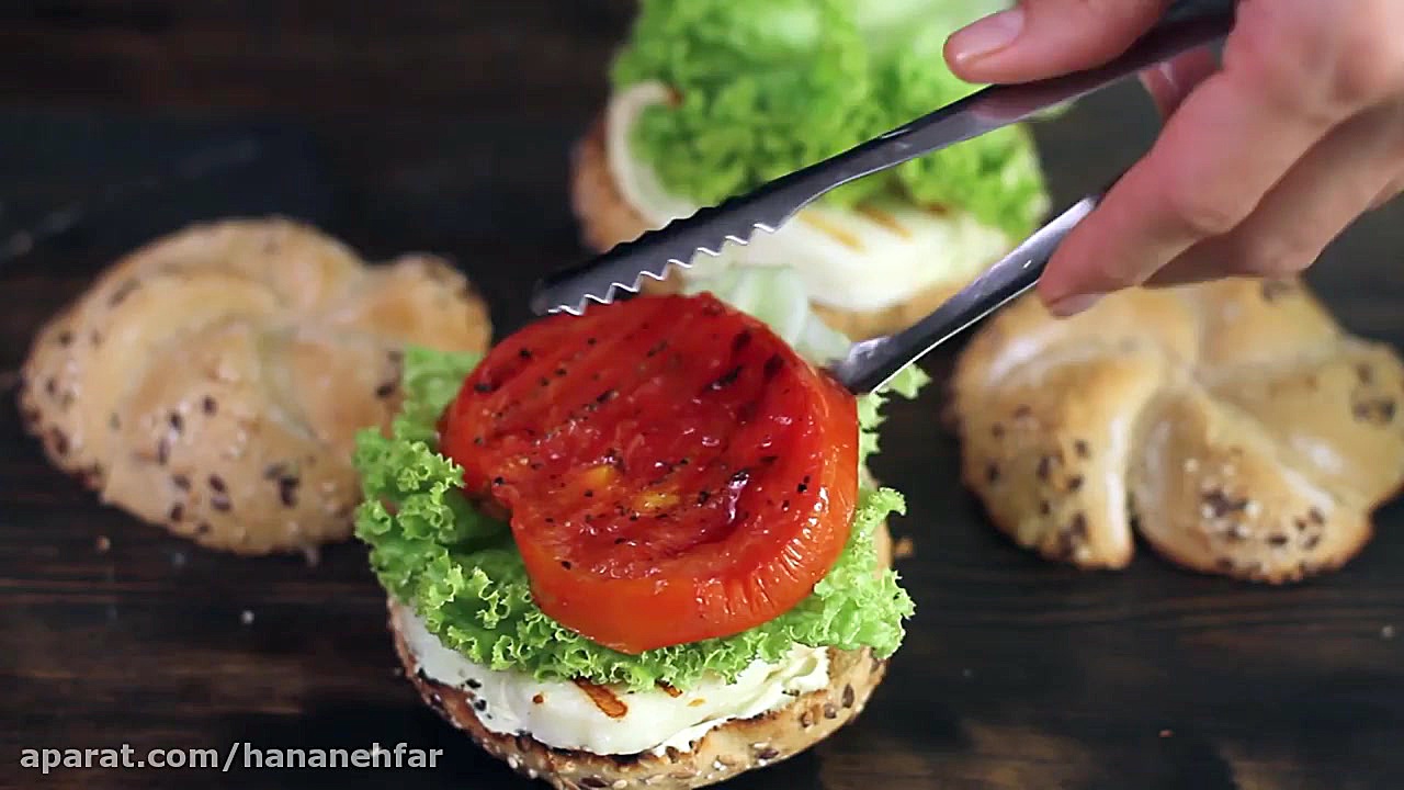 آموزش ساندویچ هالومی برگر