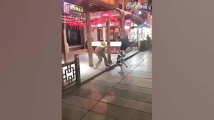 دربین مخفی چینی فوق لاد خندار