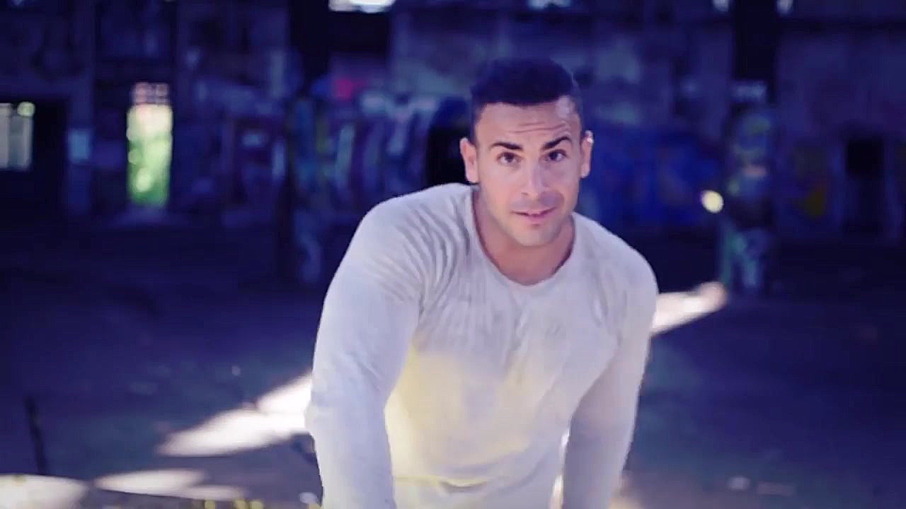 ویدئوی ورزش زومبا آیهان سولو ب...