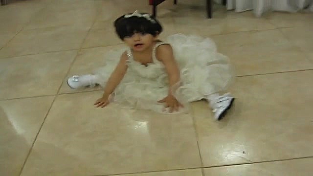 نازنین زهرا