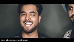 دانلود آلبوم دیوونه بازی از ما...