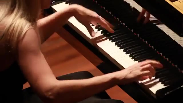 اجرای یکی از اثار زیبای Franz...