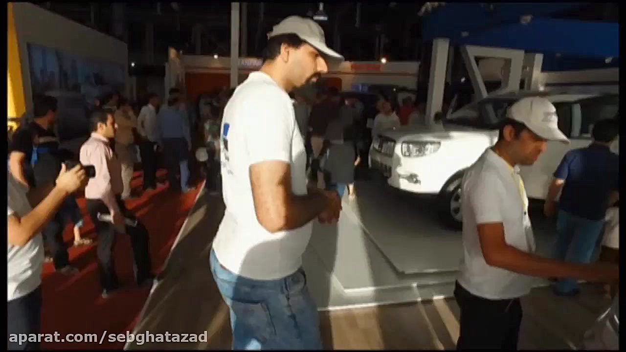 نمایشگاه مشهد 2  رنو، تیوولی و...