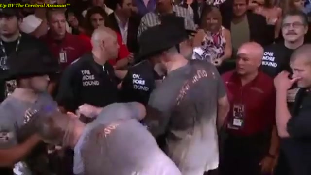 مبارزه یو.اف.سی  Brock Lesnar...