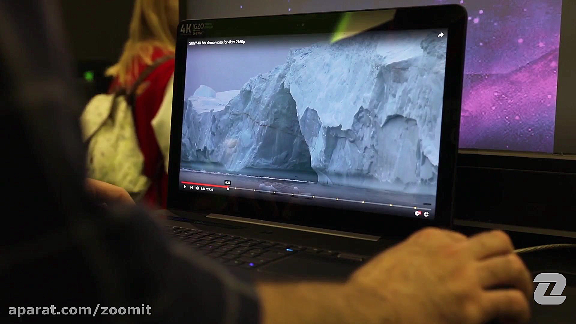 نگاه نزدیک زومیت به لپ تاپ ریز...