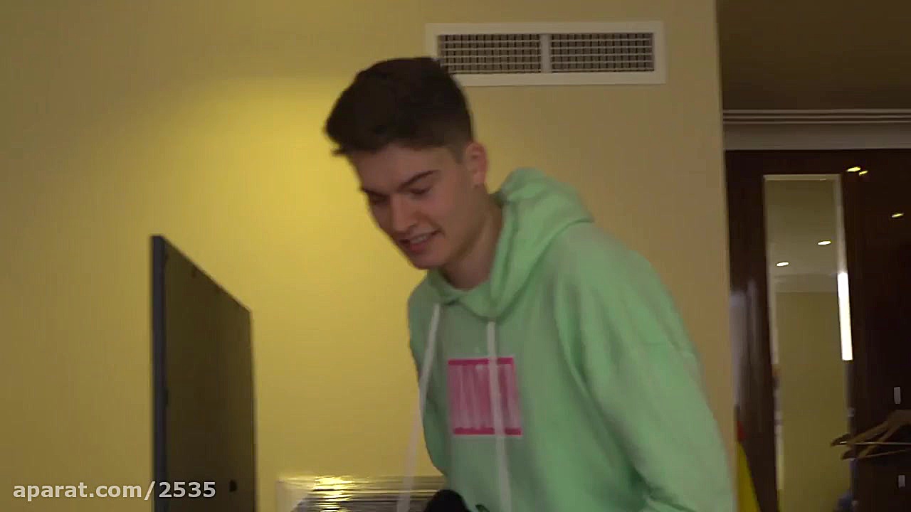 ترسوندن ksi با عنکبوت مرده  mi...