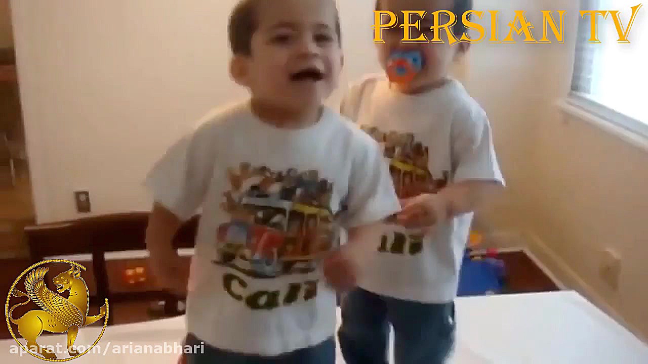 رقص خنده دار کودکان دوقلو