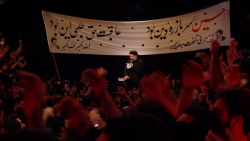 حاج محمود کریمی  زمینه (دشت دش...