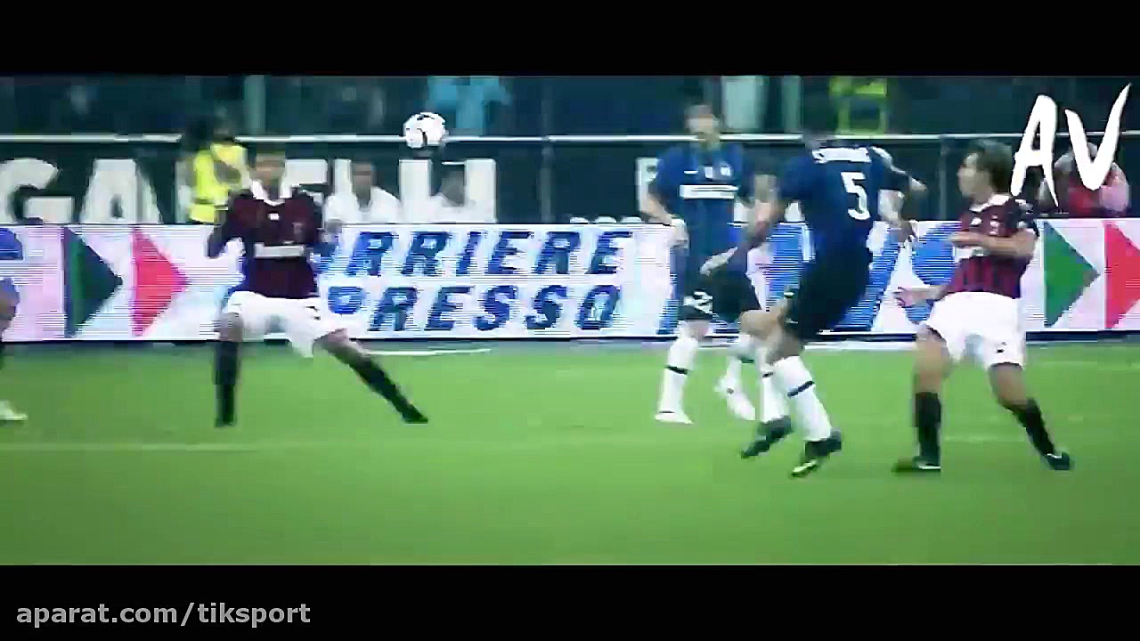 ده گل برتر دربی میلان ، نبرد ب...