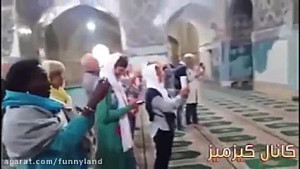 گرفتن عکس سلفی خارجی ها روی من...