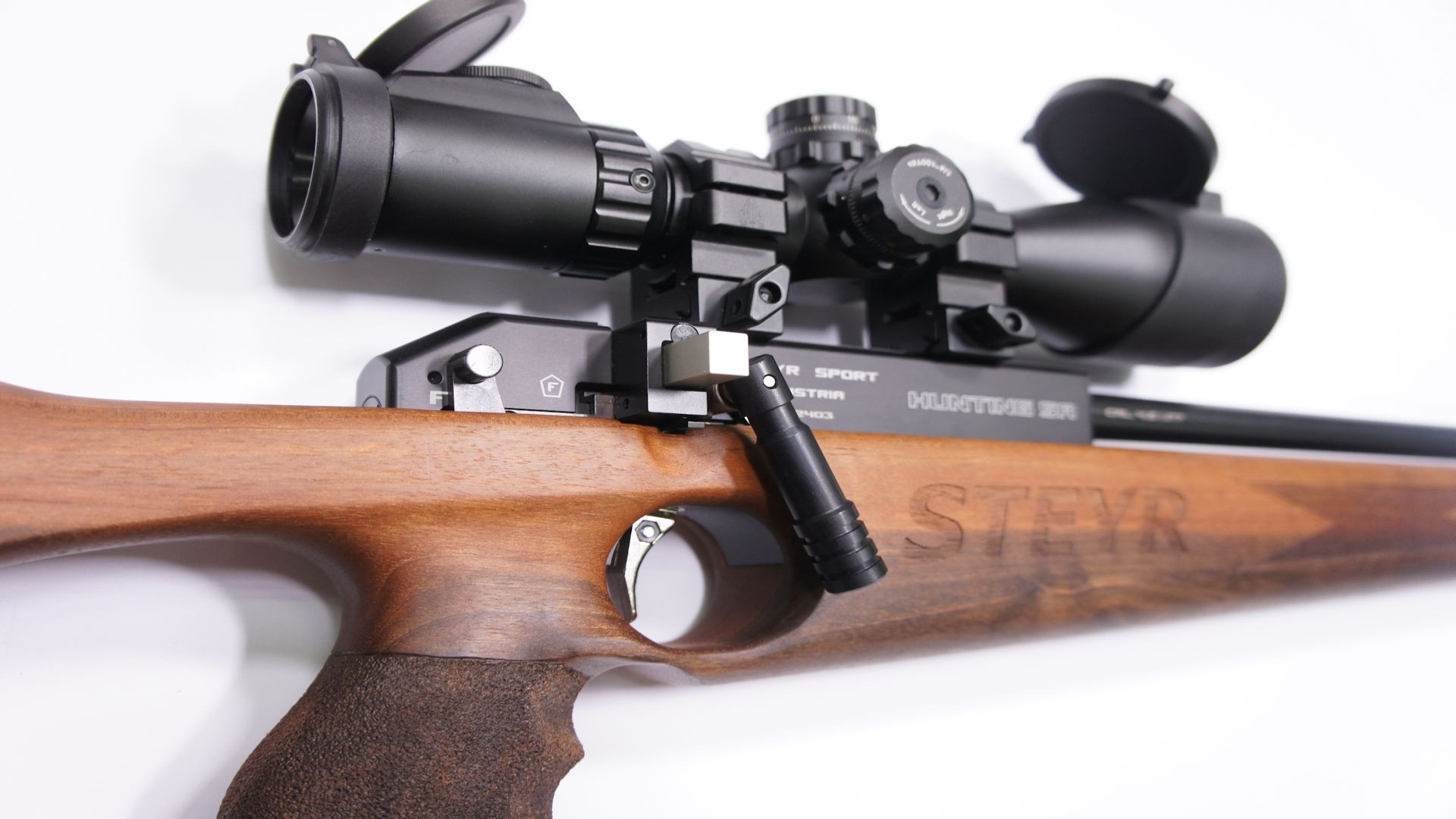 تفنگ بادی نیمه اتوماتیک برند ا...