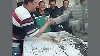 مچ انداختن تکاور آمریکایی با ی...