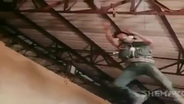 جیمز باند هندی موجود است