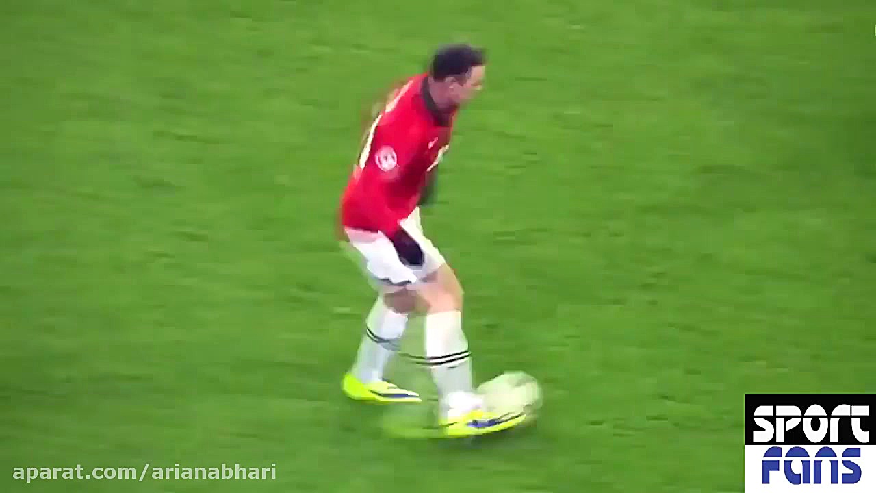 Karim Benzema vs Wayne Rooney...