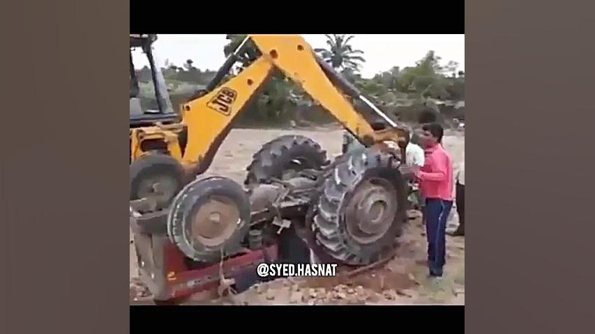 سبحان الله زنده زنده از زیر تر...