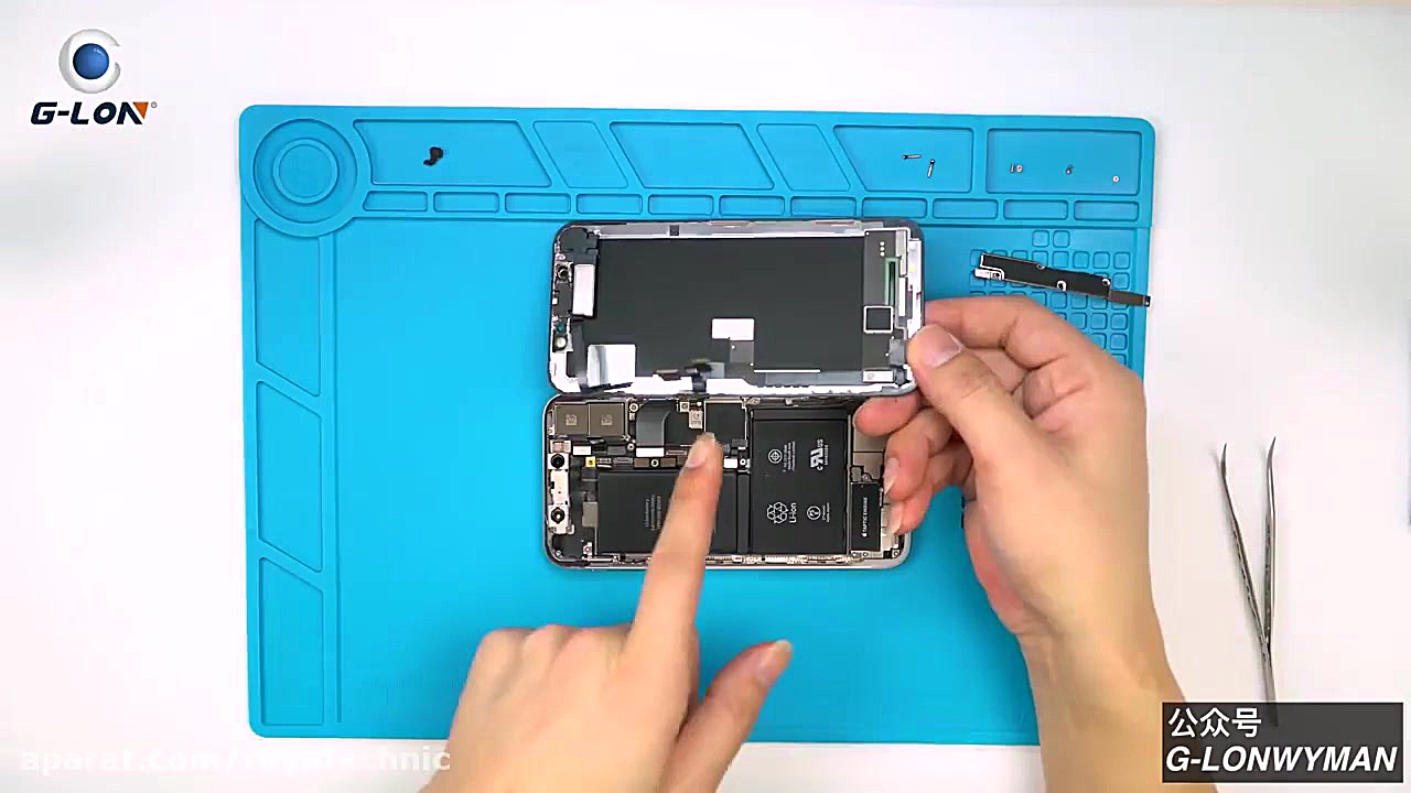 اولین کالبدشکافی آیفون ایکس