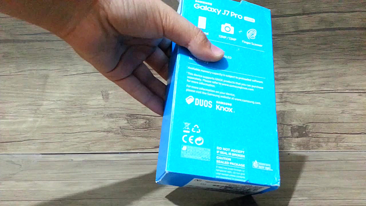 unboxing galaxy j7 pro