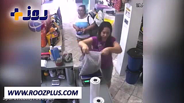 دزدی از مغازه هنگام خرید کردن