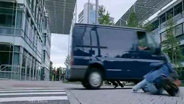 دوباره تصادف شاهرخ خان در فیلم...