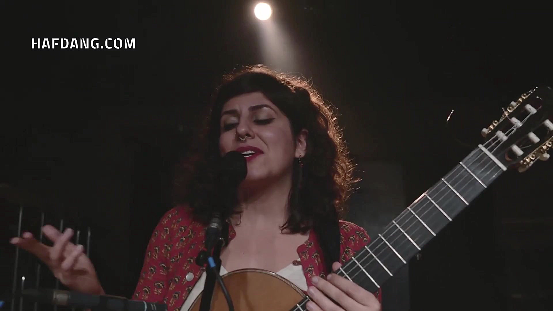 اجرای زندهٔ &laquo;کوچه برلین&...