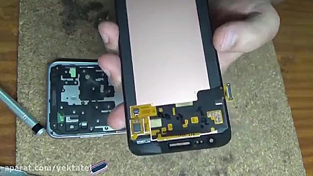 تعویض تاچ ال سی دی سامسونگ J3