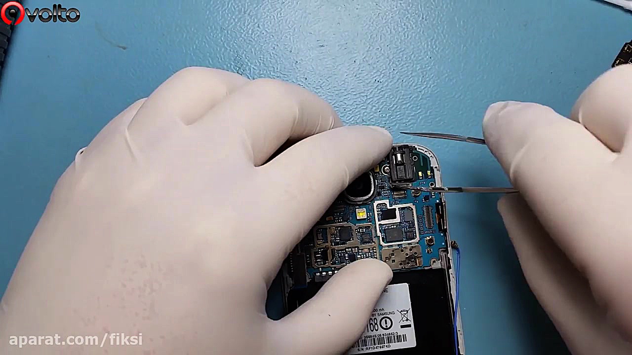 تعویض آی سی تغذیه samsung s4