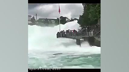 زیبا و هیجان انگیز