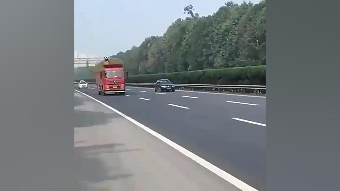 نحوه رانندگی در اتوبان