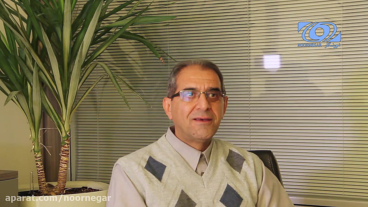 محمد ستاری در جریان داوری آثار...