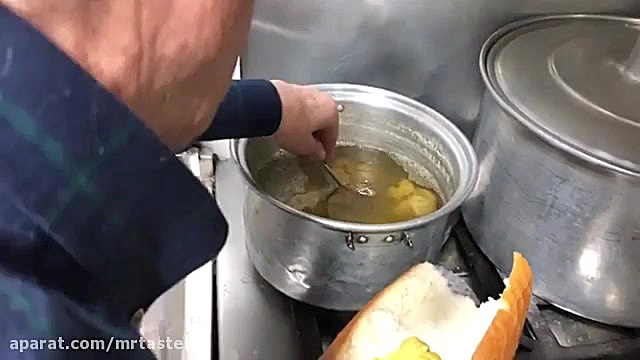 مگه داریم همچین ساندویچی در دن...