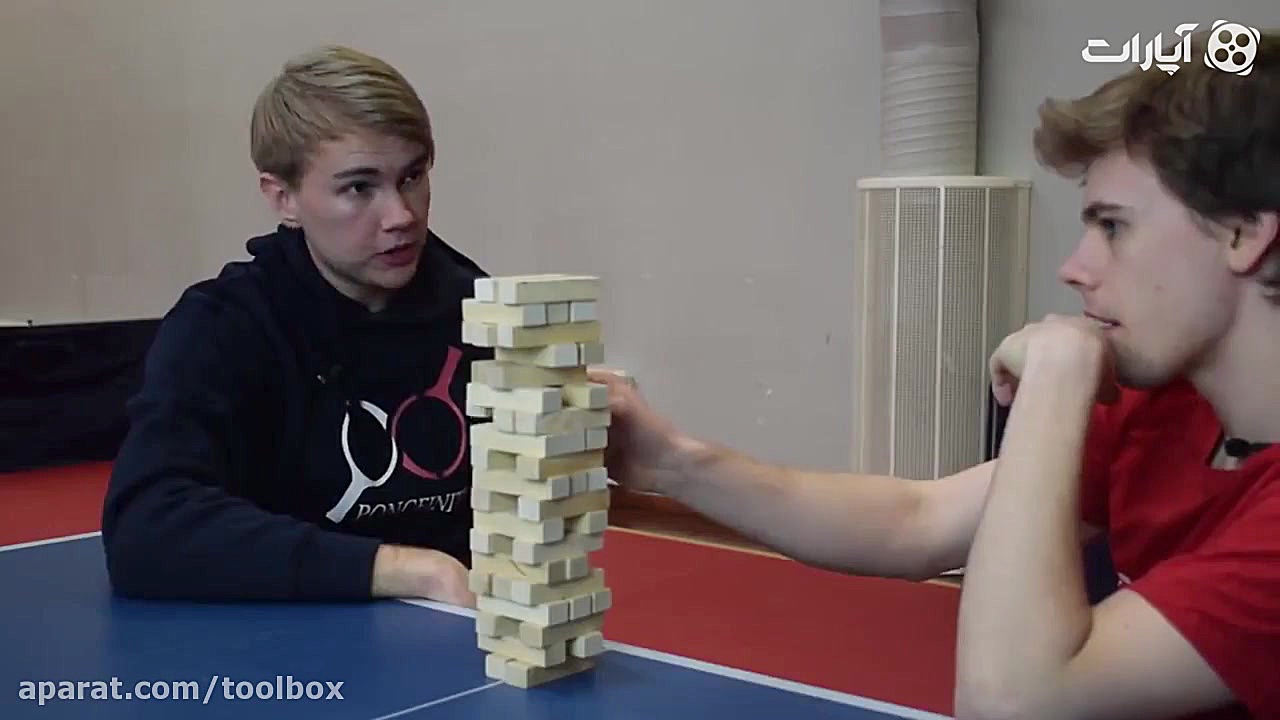 حرکات نمایشی با پینگ پنگ